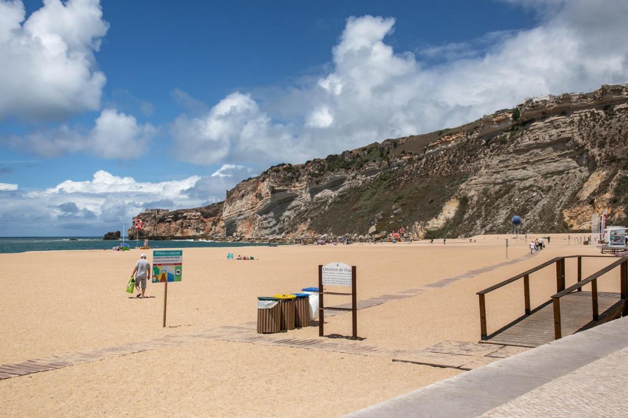 Alecrim Beach House Nazare Bagian luar foto