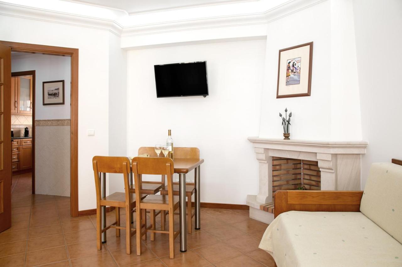 Alecrim Beach House Nazare Bagian luar foto